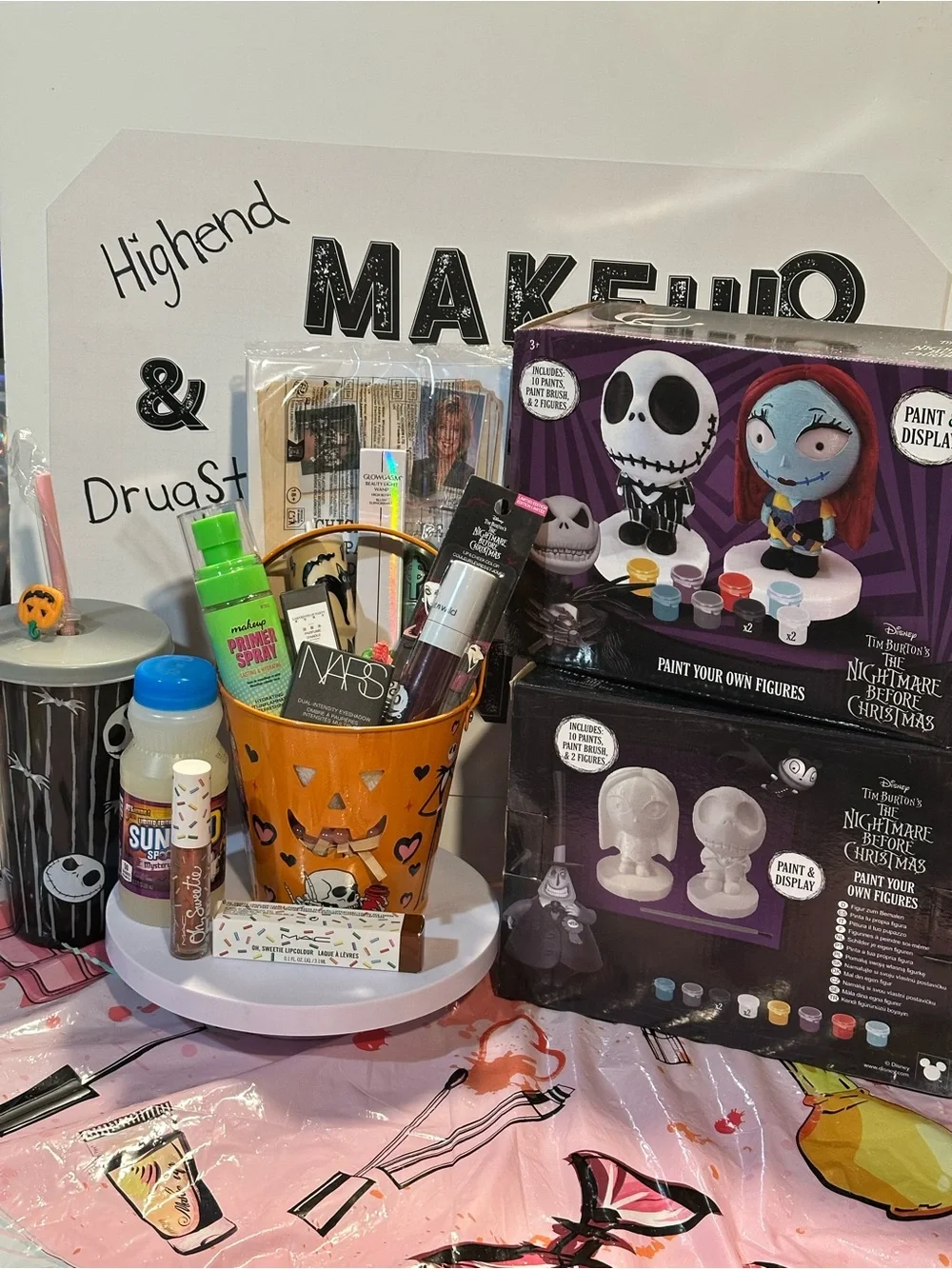 👻 BOO BUNDLE NARS, Mac,charlotte Tilbury etc. NIGHTMARE BEFORE CHRISTMAS